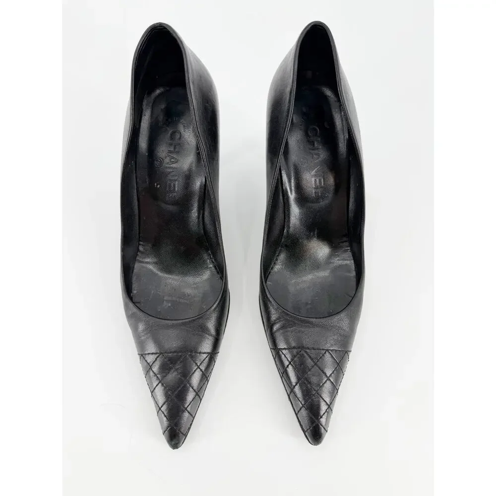 Chanel Quilted Cap Toe Pointed Pumps Black Leather CC Logo Back Heel Shoes 39